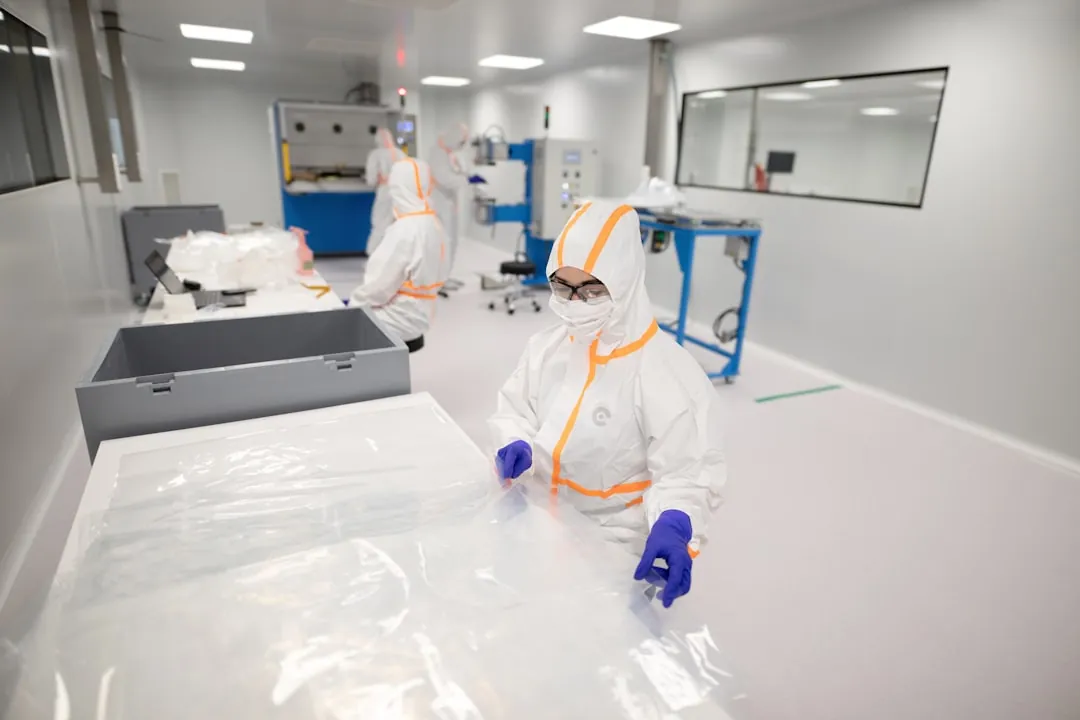 2025年集成电路行业供需格局变化与电子元器件采购策略分析正文配图 1